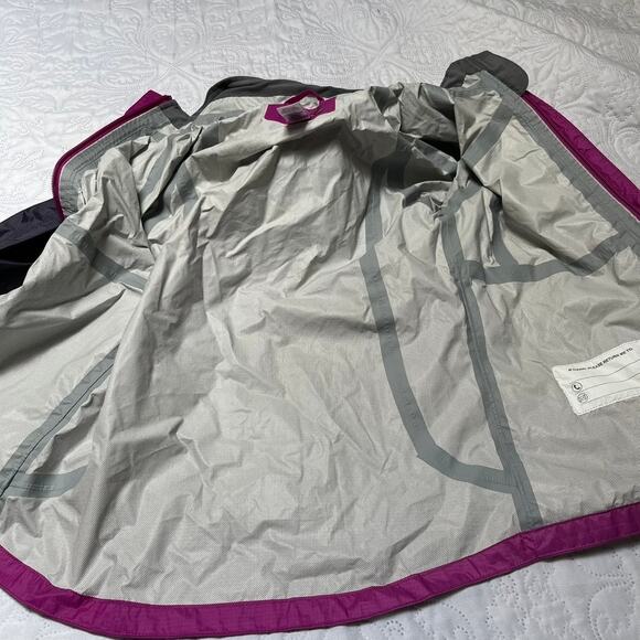 REI Rainwall Hooded Rain Jacket Size 10/12 - Picture 5 of 6